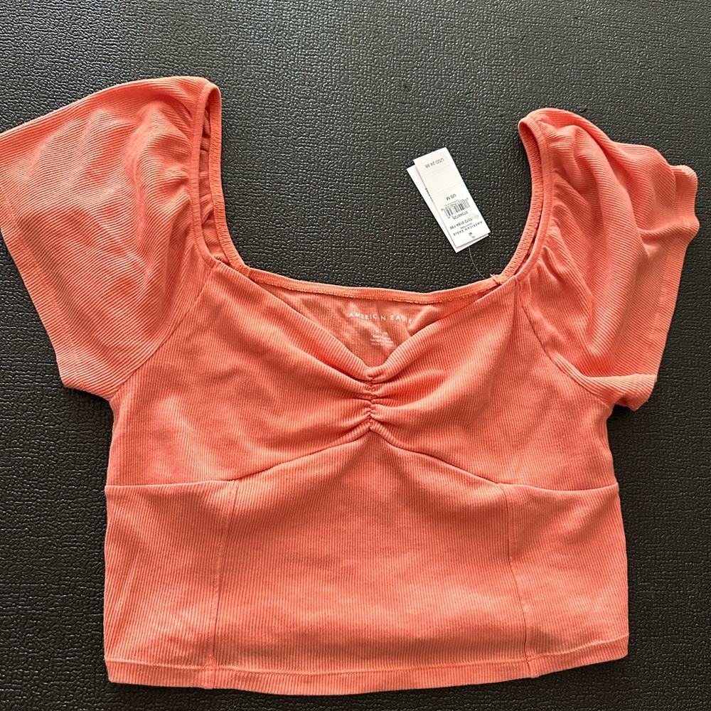 American Eagle crop top